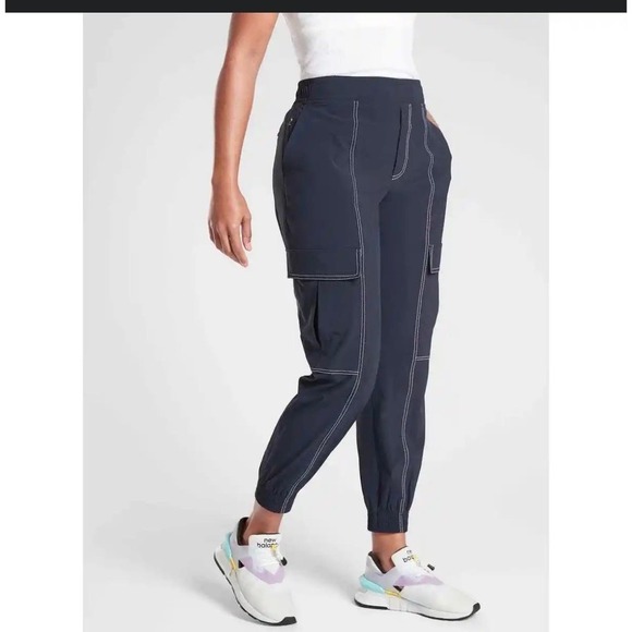 Athleta Chelsea Utility Jogger Size 2 navy - Picture 1 of 9